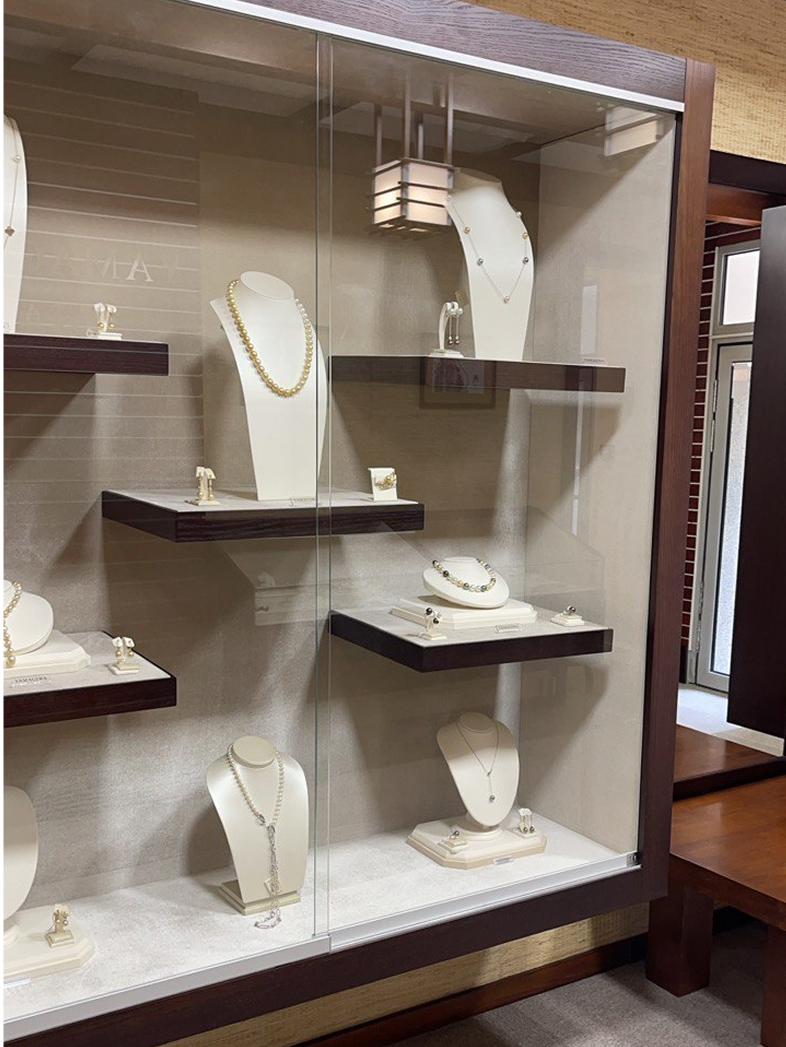 Бутики Principessa Jewellery Group Галерея перлин Yamagiwa м. Київ, вул. Велика Васильківська, 132 | Principessa Jewellery Group