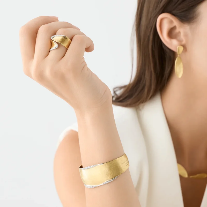 Каблучка LUNARIA TWIST Marco Bicego | Principessa Jewellery Group